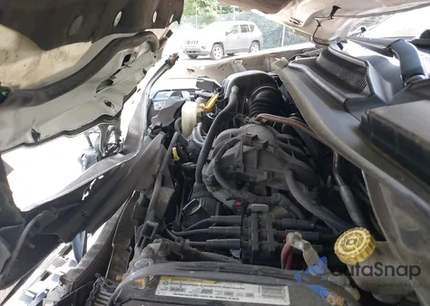 2010 Chrysler Town & Country Touring z USA, uszkodzony, nr VIN 2A4RR5D19AR183350